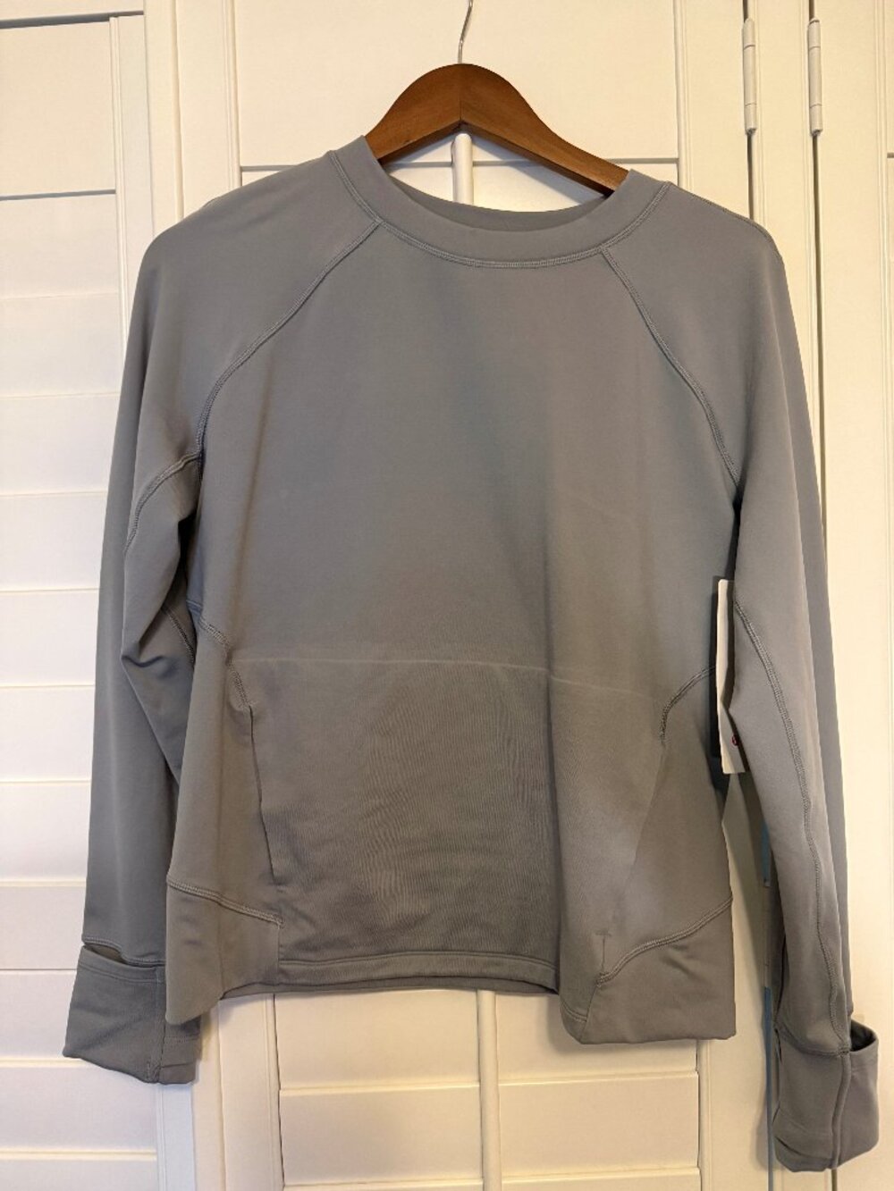 NWT-It’s Rulu Run Classic-Fit Crew *Fleece